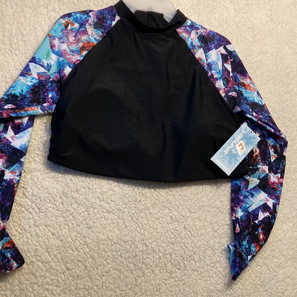 Laguna Swim Rash Guard - Picture 5 of 9